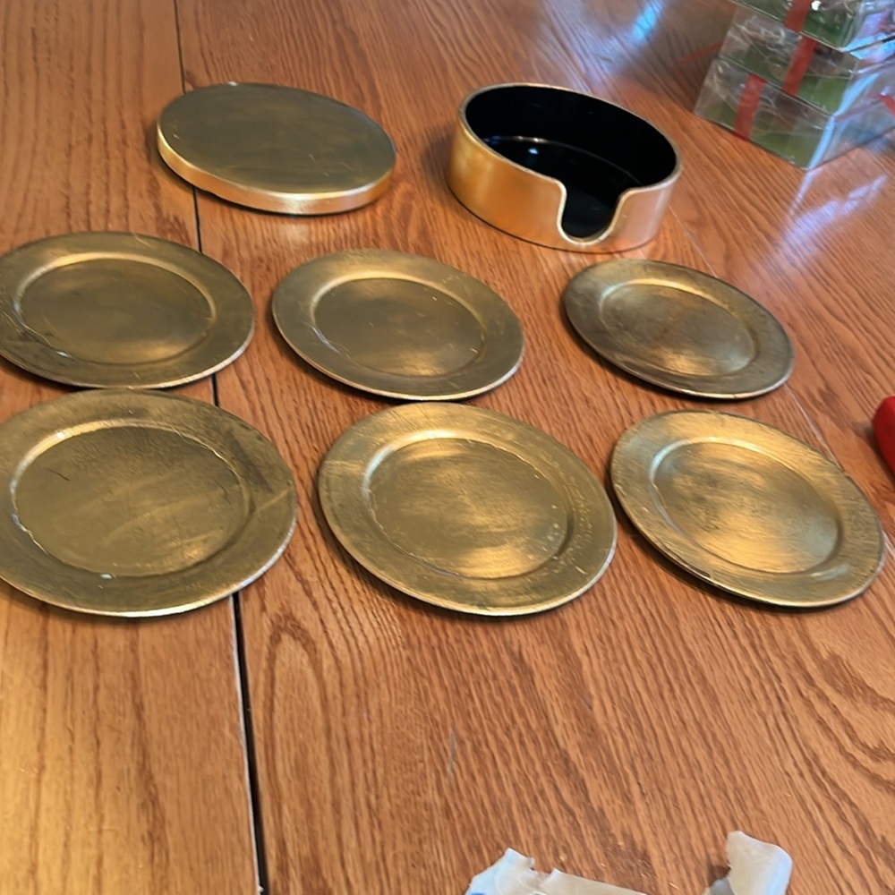 12 Gold Coasters - Picture 4 of 4